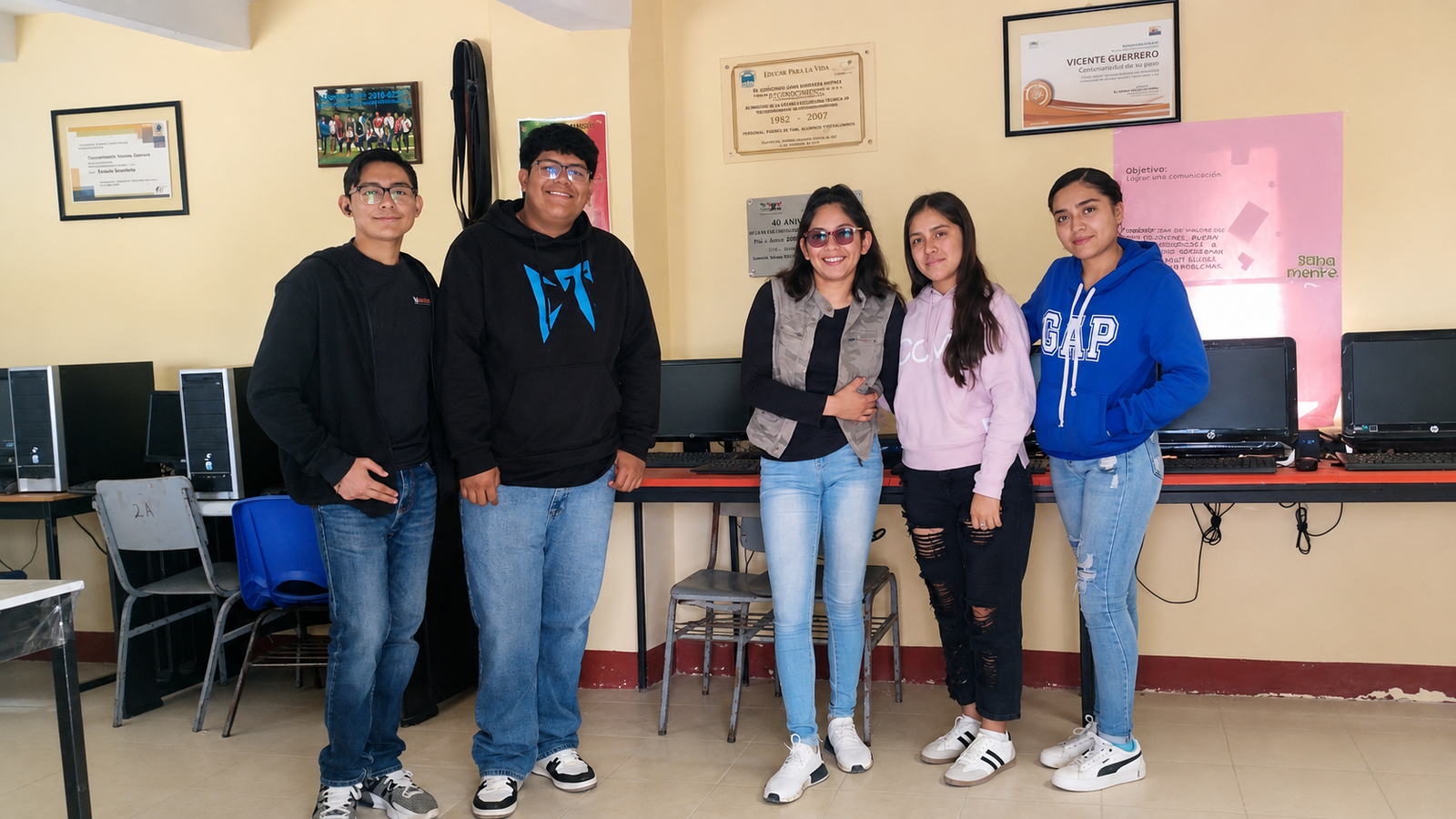 Estancia de Alumno en el Entorno Laboral